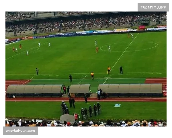 墨西哥城阿兹特克体育场承办揭幕战 曾见证马拉多纳传奇 墨西哥城阿兹特克体育场承办揭幕战 曾见证马拉多纳传奇