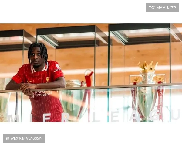 利物浦科纳特因家庭原因离队 防线可能需中场客串