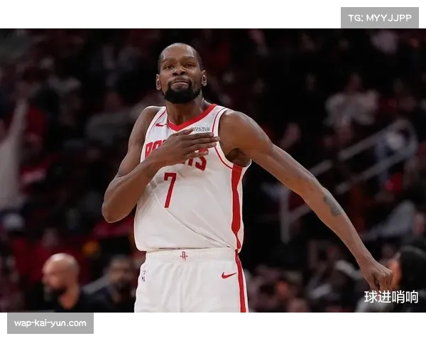 杜兰特生涯总得分突破32000分 历史第二快达成此里程碑 杜兰特生涯总得分突破32000分 历史第二快达成此里程碑